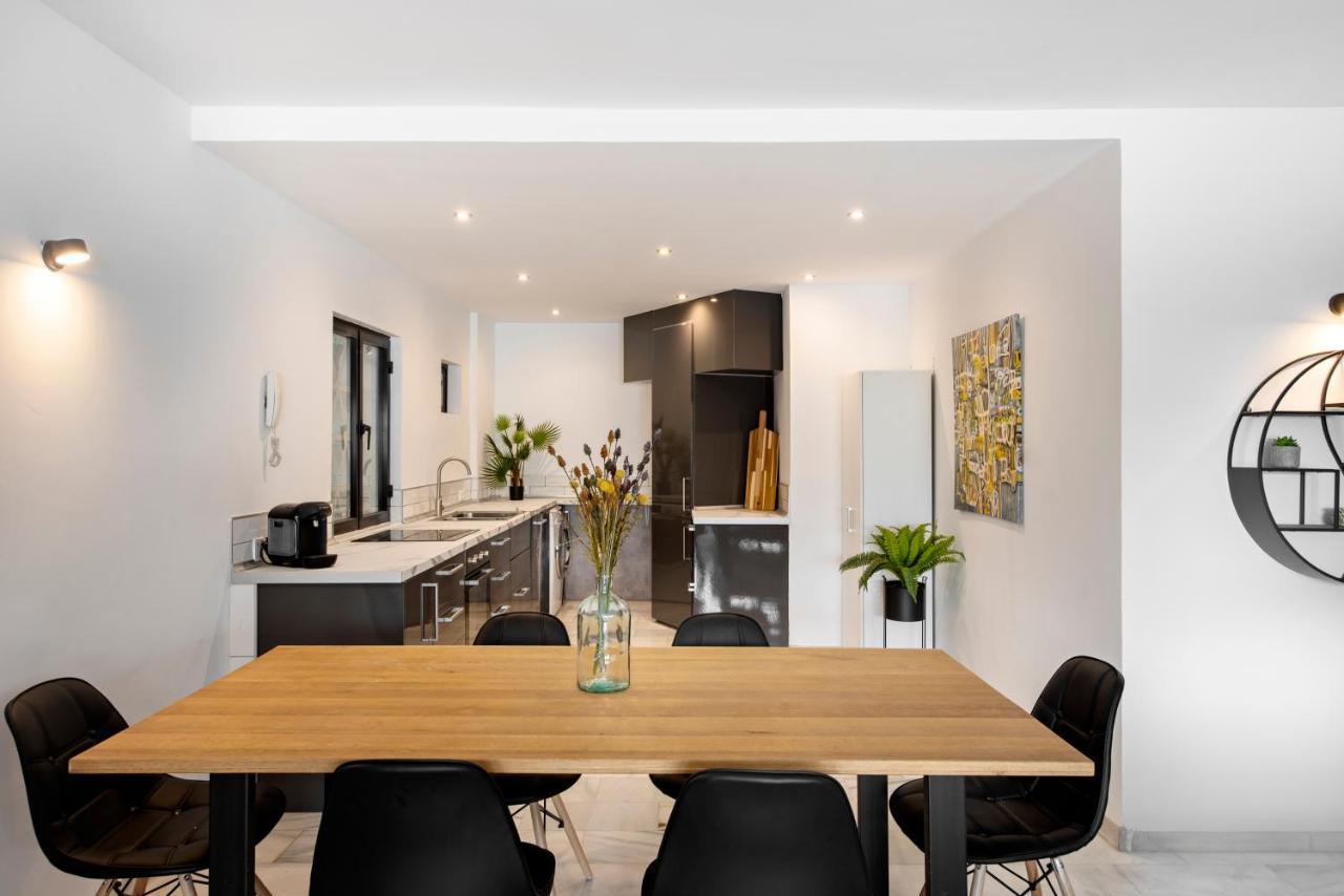 Lejlighed 3 Bedroom In The Heart Of Puerto Banus *