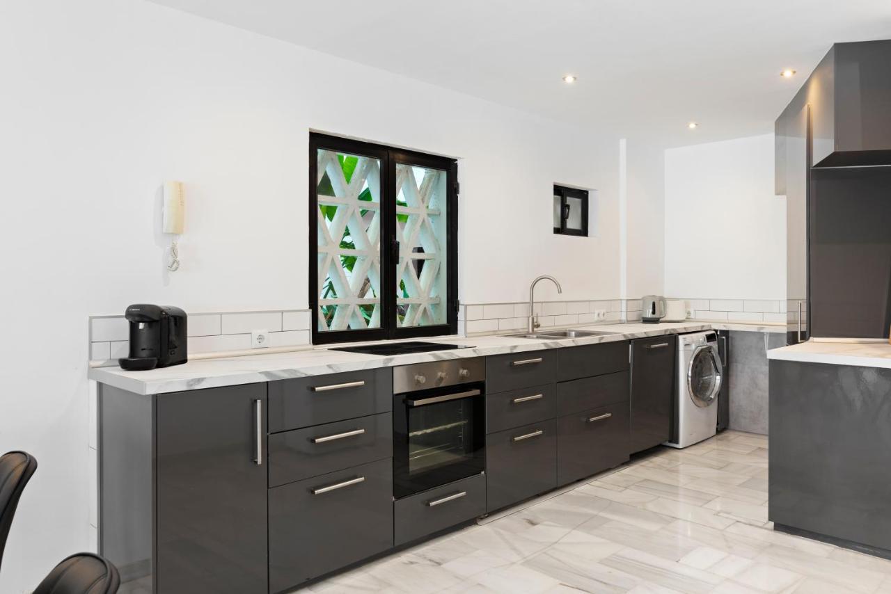 3 Bedroom In The Heart Of Puerto Banus Lejlighed *